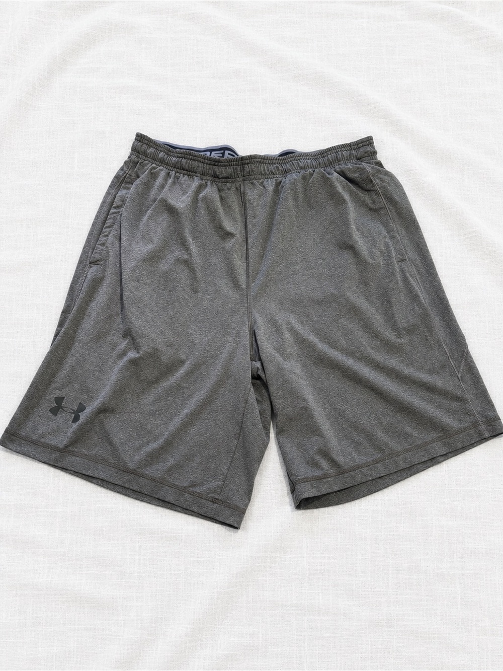 Under Armour Men's Dark Gray Performance Training Shorts